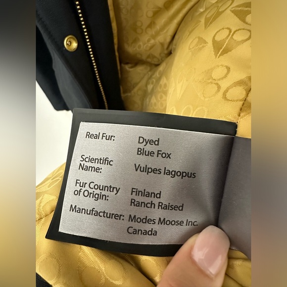 Moose Knuckles GOLD SERIES GRAND METIS PARKA Size L - Picture 13 of 16